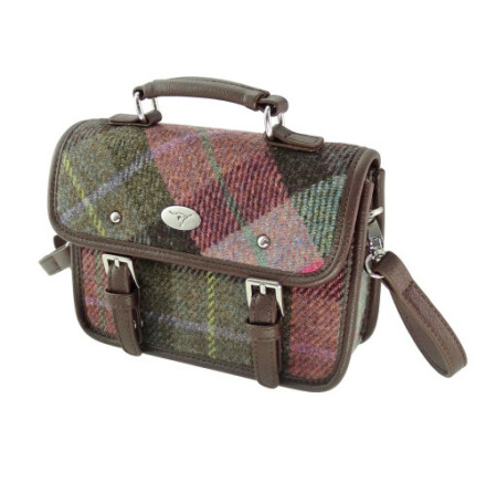Mini Shoulder Bag "Bervie" i Harris Tweed - Muted Green &amp; Rose Pink Tartan