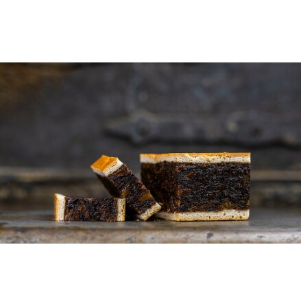 Scotch Black Bun Slab - 400g