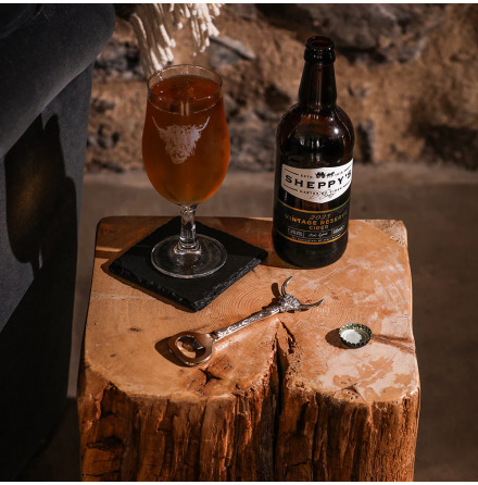 Kapsyl�ppnare - Highland Cow